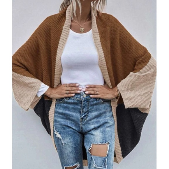 Cozy Color Block Batwing Oversized Open Front Cardigan - Picture 5 of 6